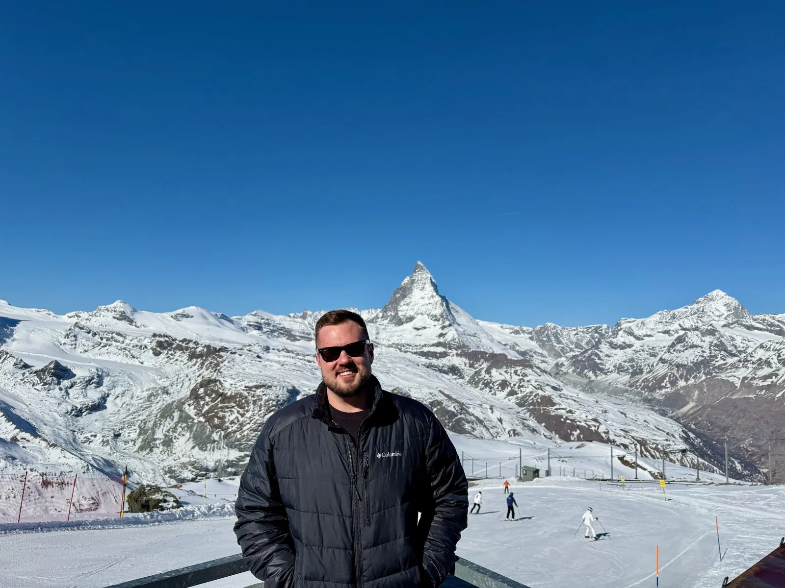Trem do Gornergrat com o Matterhorn ao fundo