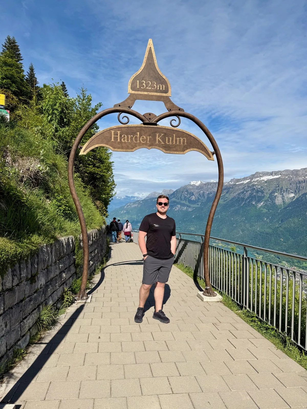 Vista do Harder Kulm sobre Interlaken e os lagos Thun e Brienz